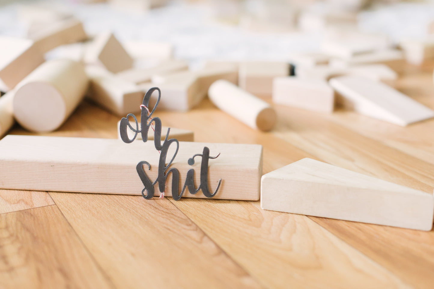 Mariposa Script Word Ornaments