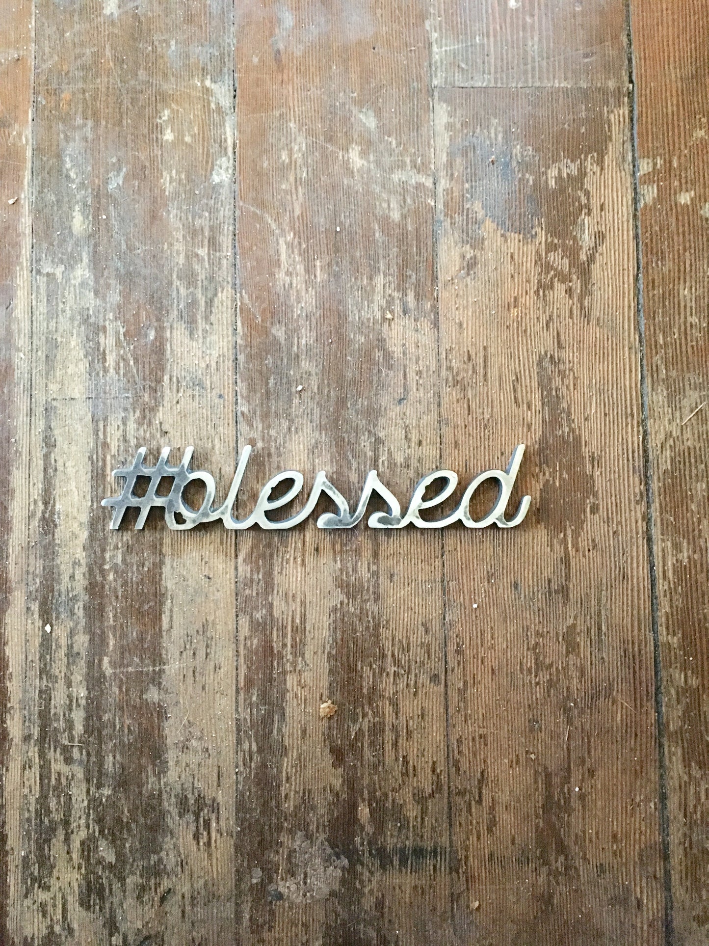 Metal hashtag sign